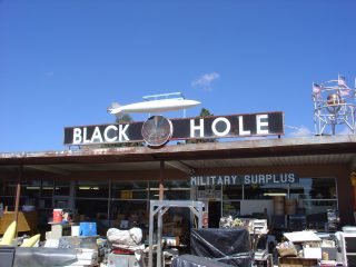 Black Hole/Atomic City (State of Decay) 